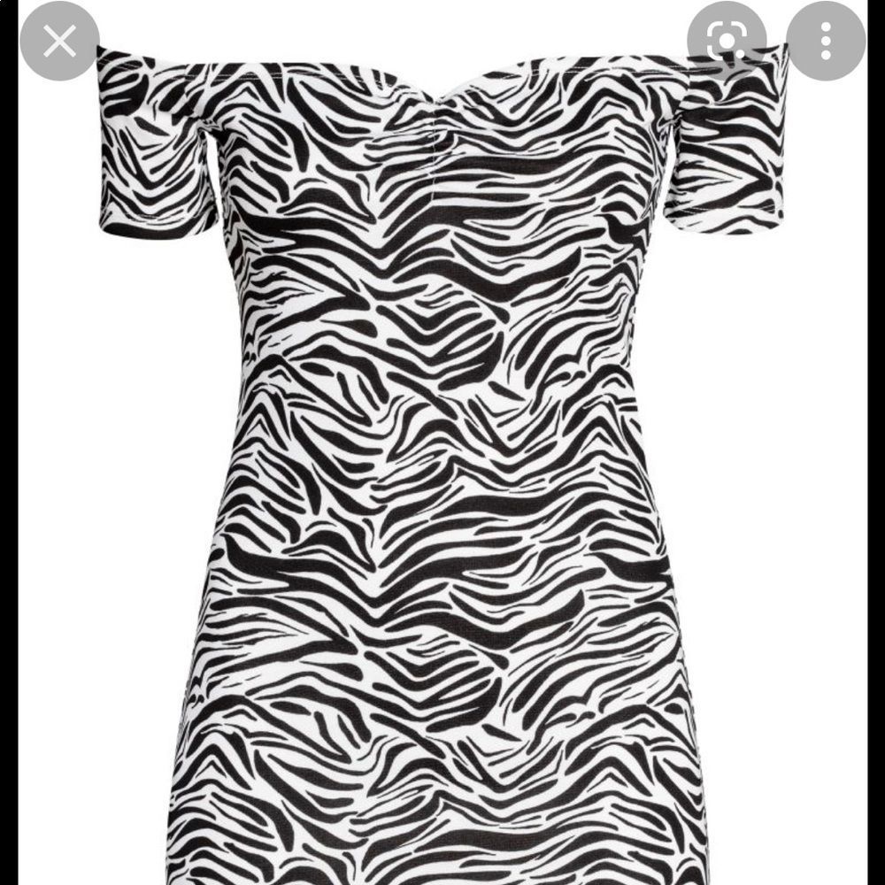 Zebra 🦓 print H&M mini dress size 4 / small